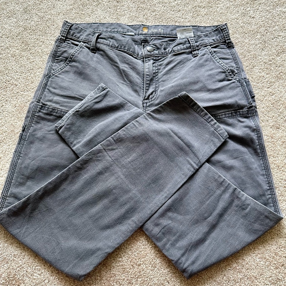 Carhartt Gray Cargo Pants Versatile and Durable